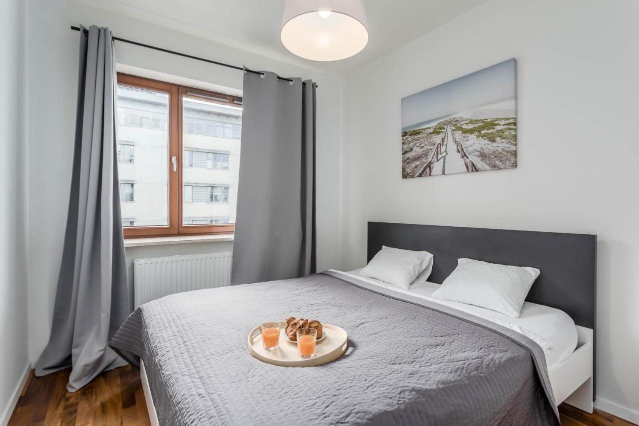 Chill Apartments Airport Residence Варшава Екстер'єр фото